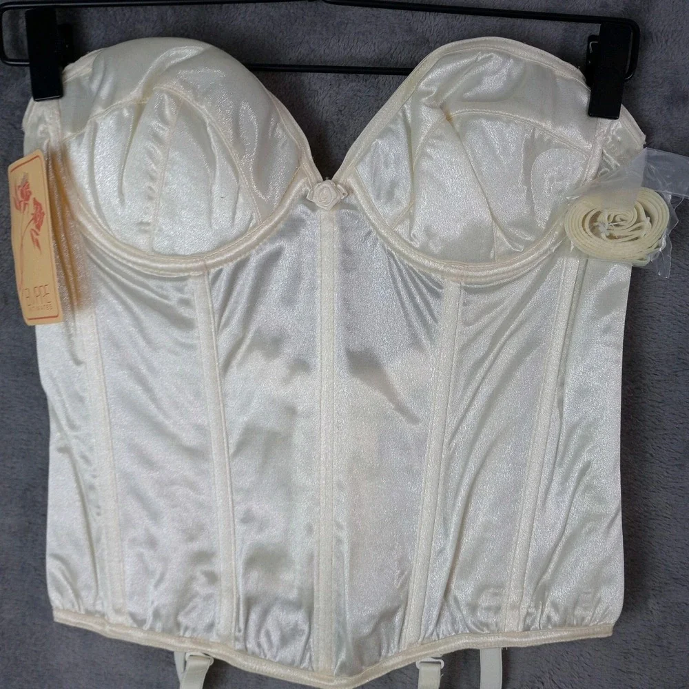 Vtg NOS Corset Bustier With Garters Ivory‎ Empire Intimates Sexy Boudoir 34A